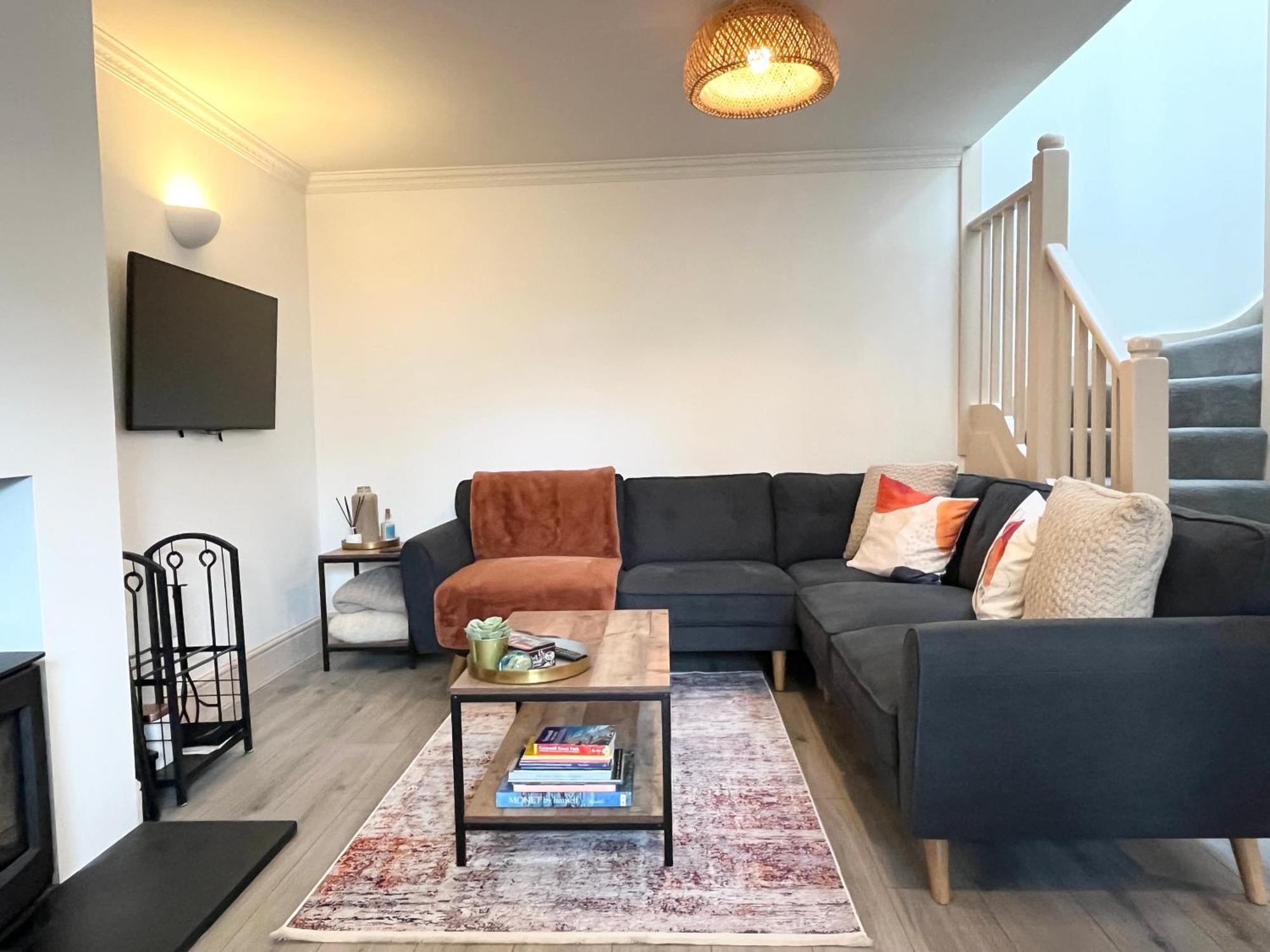 Mariner's Cottage~cozy Nook Close To The Sea Sleeps 4